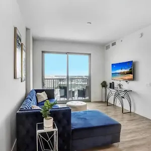 Apartment Urban Chic 1br Downtown Pool & Balcony Views, Tampa